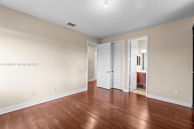 10915 Moore Dr, Parkland, FL 33076