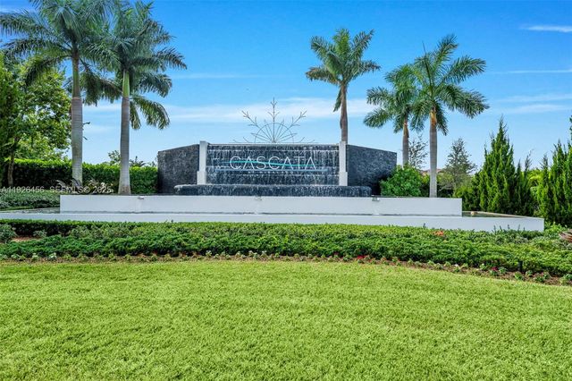 10915 Moore Dr, Parkland, FL 33076