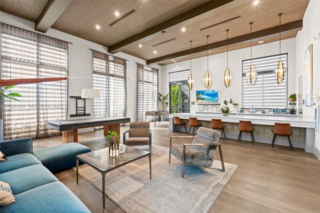 10915 Moore Dr, Parkland, FL 33076