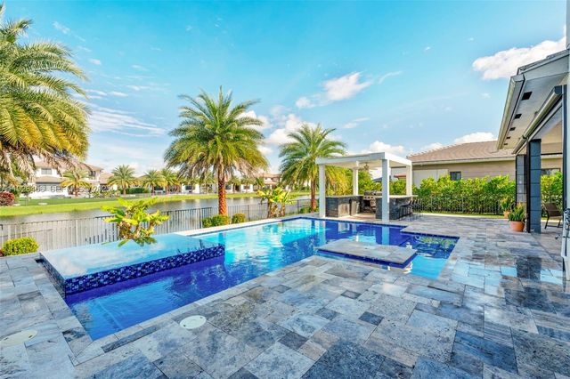 10915 Moore Dr, Parkland, FL 33076