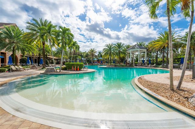 10915 Moore Dr, Parkland, FL 33076