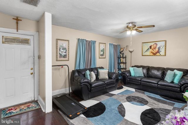 1015 S BROAD STREET, Trenton, NJ 08611