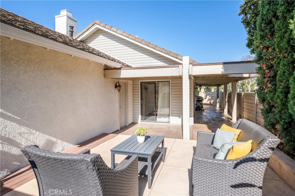 Image 17 of property listing at 492 E Yale Loop, Irvine, CA 92614