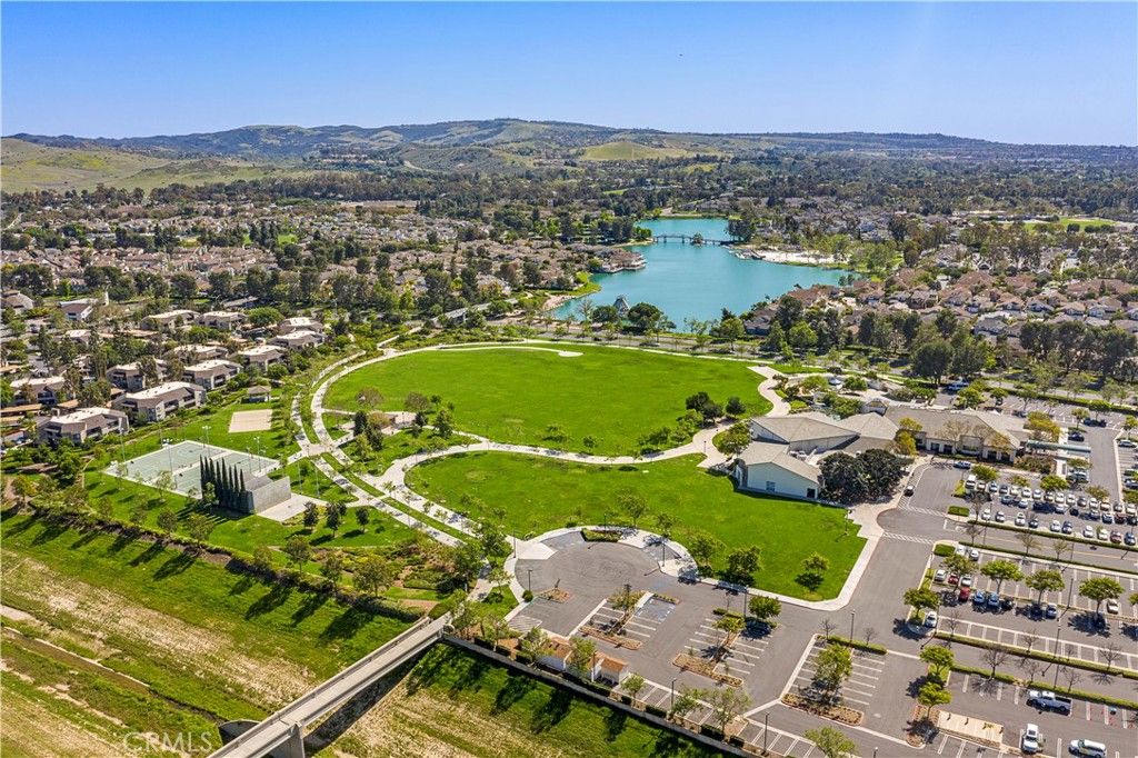 Image 30 of property listing at 492 E Yale Loop, Irvine, CA 92614