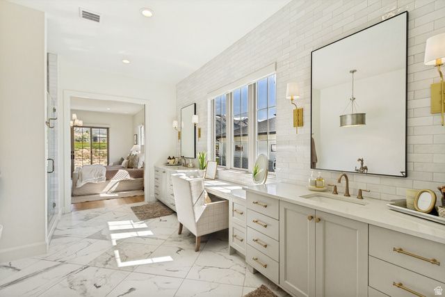 6378 W SUNRISE DR, Highland, UT 84003