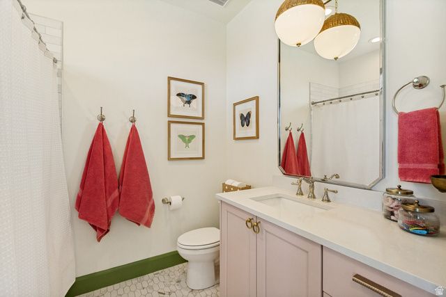 6378 W SUNRISE DR, Highland, UT 84003