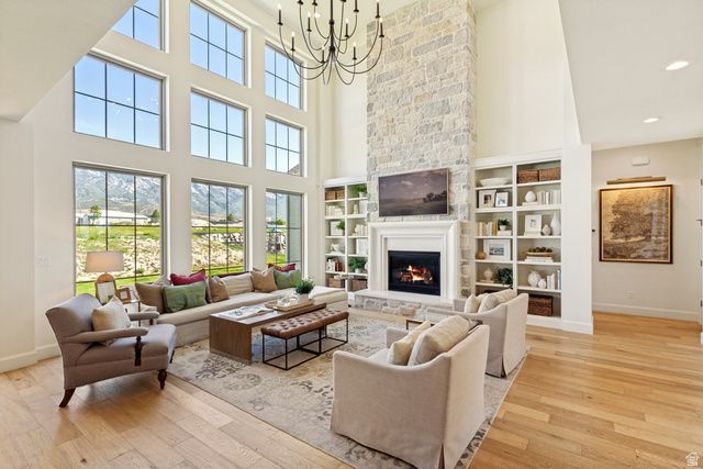 6378 W SUNRISE DR, Highland, UT 84003