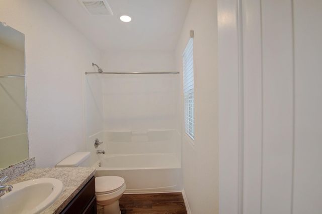 9279 Laiden Creek Trail, Conroe, TX 77303