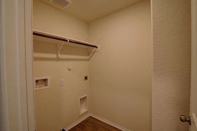 9279 Laiden Creek Trail, Conroe, TX 77303