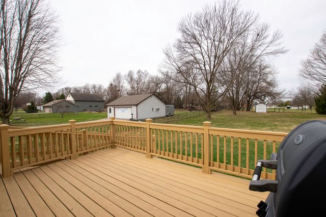 5940 NE 6th Street, Des Moines, IA 50313