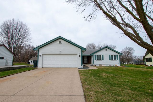 5940 NE 6th Street, Des Moines, IA 50313
