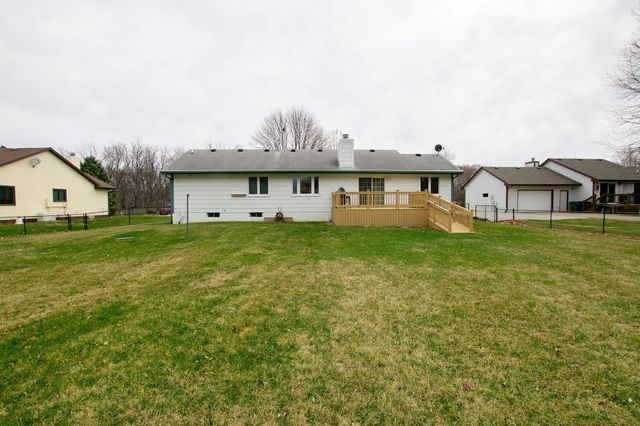 5940 NE 6th Street, Des Moines, IA 50313