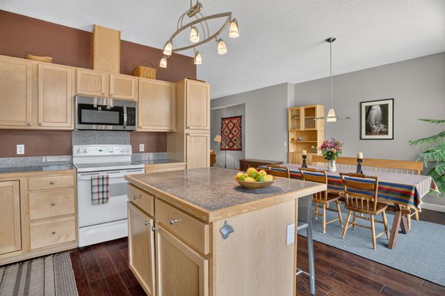 798 Cedar Street 2, Saint Paul, MN 55103