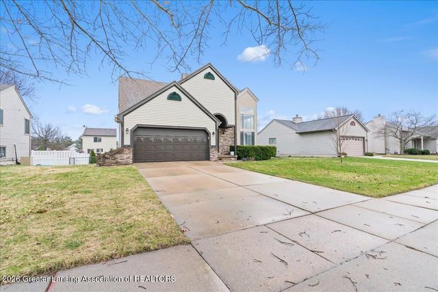 12719 Ontonagon Drive, Dewitt, MI 48820