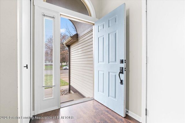 12719 Ontonagon Drive, Dewitt, MI 48820