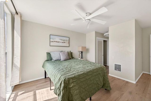 365 Perkins St 201, Oakland, CA 94610