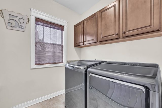 253 Dorchester Cir, Clarksville, TN 37043