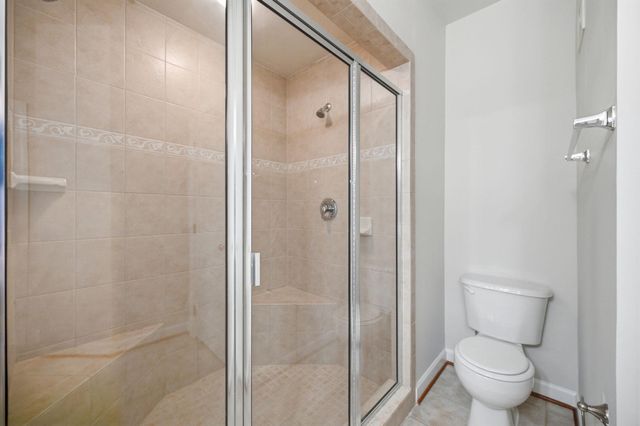 2584 EASTBOURNE DR, Woodbridge, VA 22191