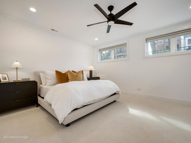 2044 W Rice Street 1, Chicago, IL 60622