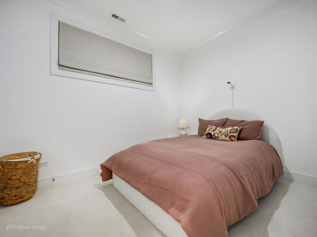 2044 W Rice Street 1, Chicago, IL 60622