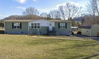 235 Wolfe Laurel Drive, Mount Carmel, TN 37645