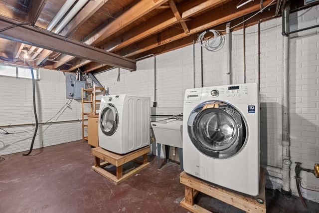 3283 Johnathan Avenue 3283, Bettendorf, IA 52722