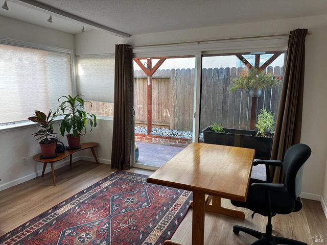 25 Temelec Cir, Sonoma, CA 95476