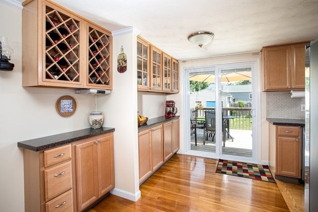 192 Calvin Ave, Somerset, MA 02726