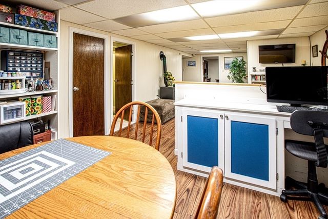 192 Calvin Ave, Somerset, MA 02726