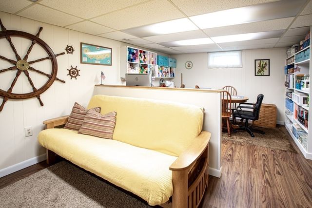 192 Calvin Ave, Somerset, MA 02726