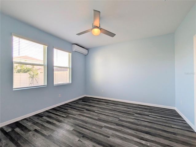 5763 BUNGALOW GROVE COURT, Palmetto, FL 34221