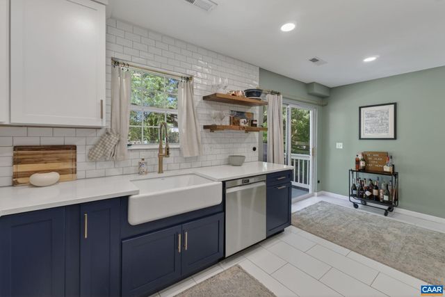 1557 PRIMROSE LN, Charlottesville, VA 22902