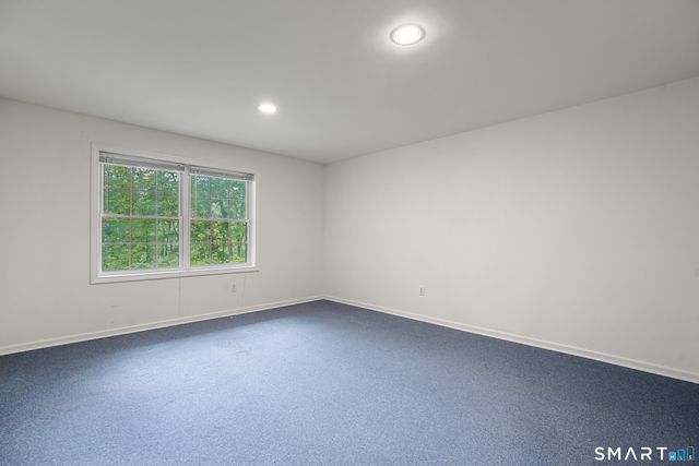 1104 Bradford Drive 1104, Danbury, CT 06811