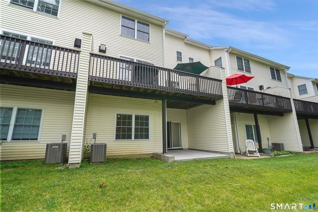 1104 Bradford Drive 1104, Danbury, CT 06811