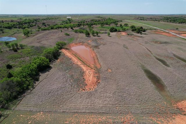 3 N 2116 Road, Butler, OK 73625