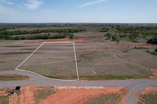 3 N 2116 Road, Butler, OK 73625