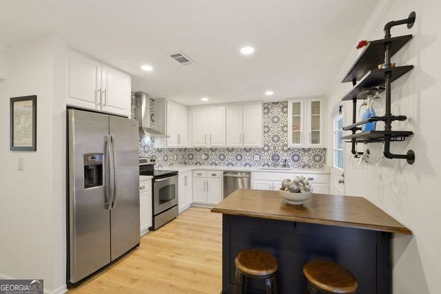 5034 Meadow Lane, Marietta, GA 30068