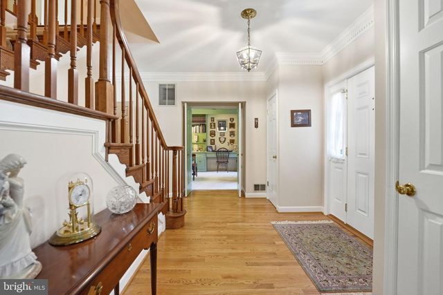11211 CAISSON CT, Woodbridge, VA 22192
