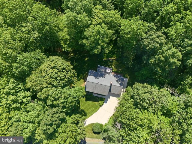 11211 CAISSON CT, Woodbridge, VA 22192