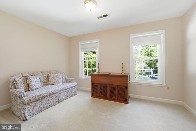 11211 CAISSON CT, Woodbridge, VA 22192