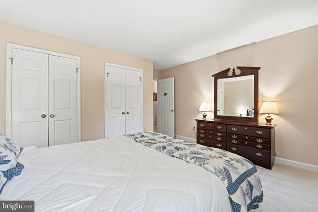 11211 CAISSON CT, Woodbridge, VA 22192