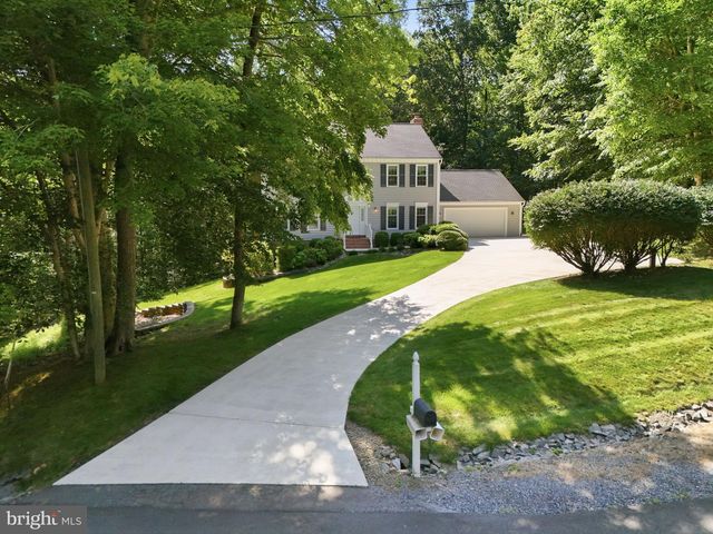 11211 CAISSON CT, Woodbridge, VA 22192