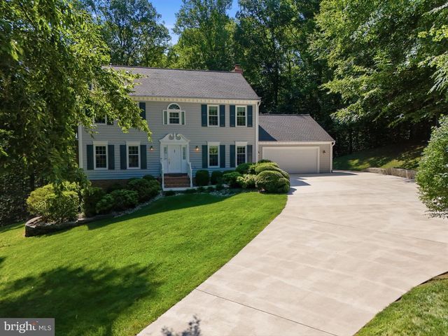 11211 CAISSON CT, Woodbridge, VA 22192