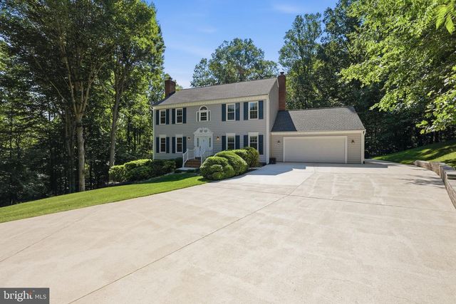 11211 CAISSON CT, Woodbridge, VA 22192
