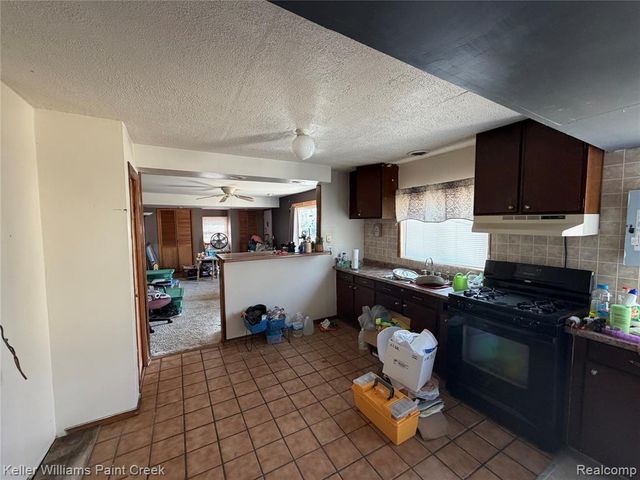 9030 Funston Boulevard, White Lake, MI 48386