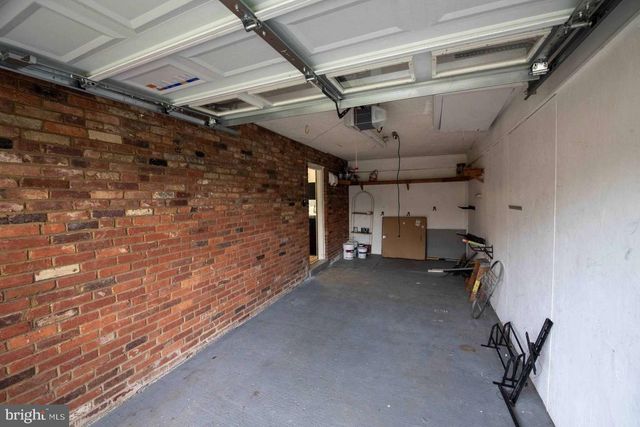 6013 HIBBLING AVE, Springfield, VA 22150