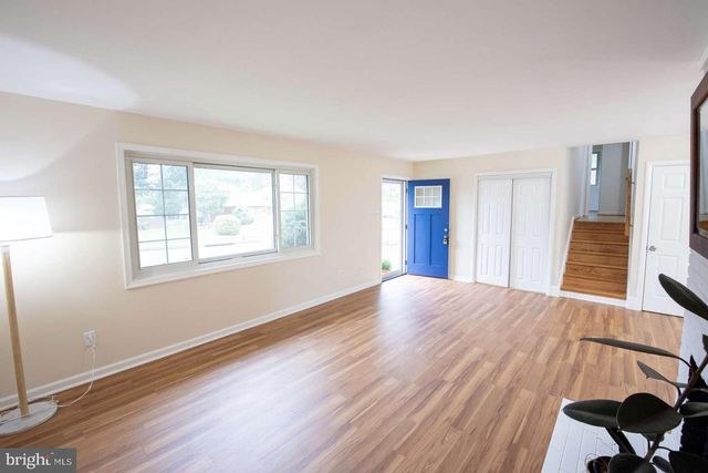 6013 HIBBLING AVE, Springfield, VA 22150