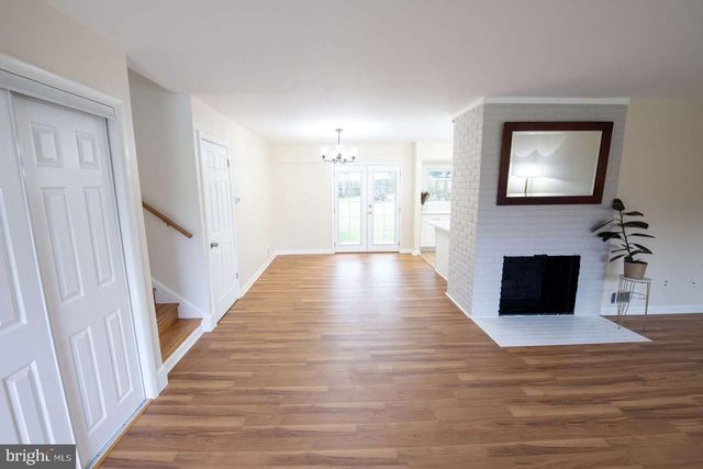 6013 HIBBLING AVE, Springfield, VA 22150