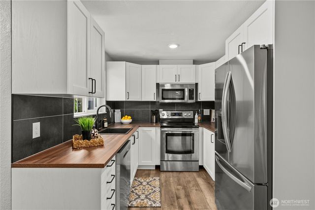 17416 SE 266th Place, Covington, WA 98042