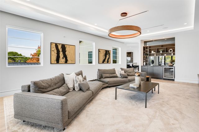 5510 Caladium Drive, Dallas, TX 75230